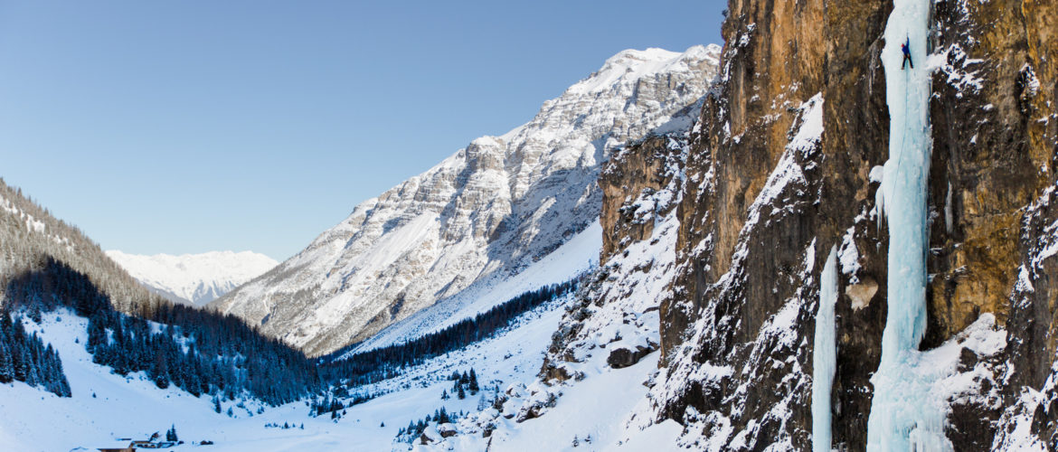 Eisklettern Tirol Pinnistal Kerze (c) Alpsolut